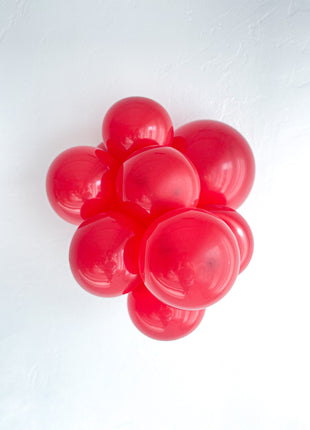 17in Tuftex Crystal Red 50ct